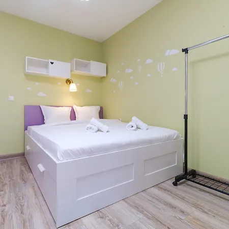 Riverside 2-bedroom *