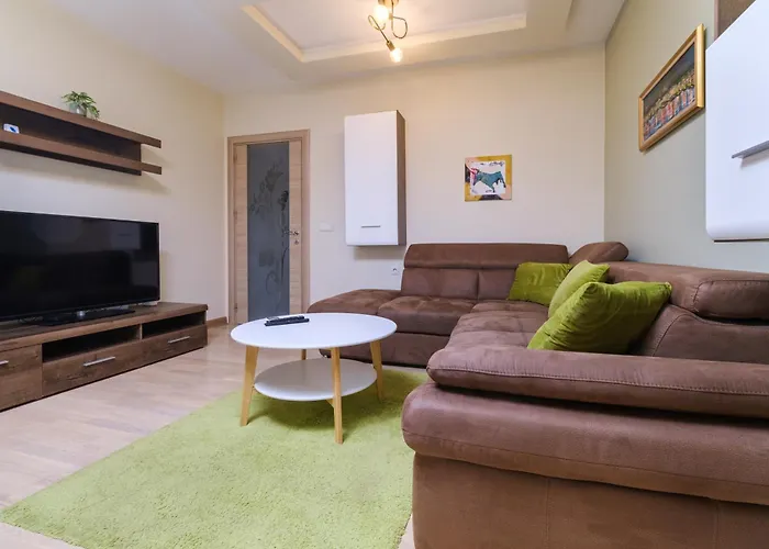 Riverside 2-bedroom *