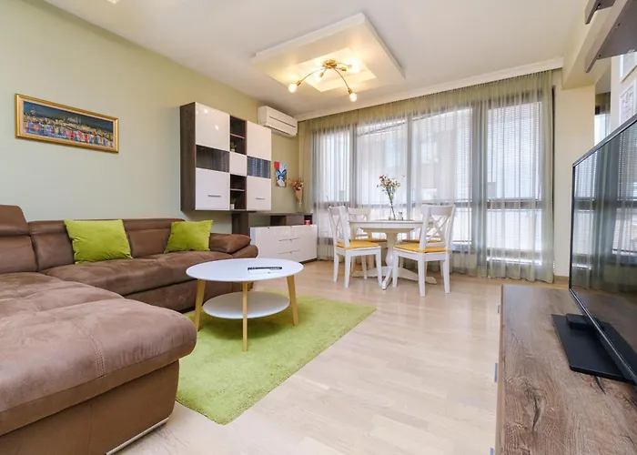 Riverside 2-bedroom プロヴディフ